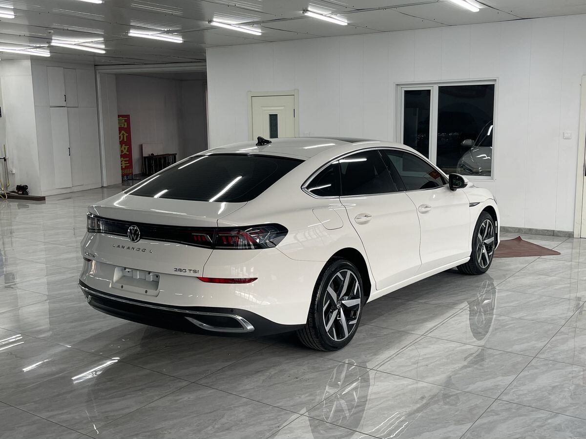 Volkswagen Lamando 2022 - фото автомобиля