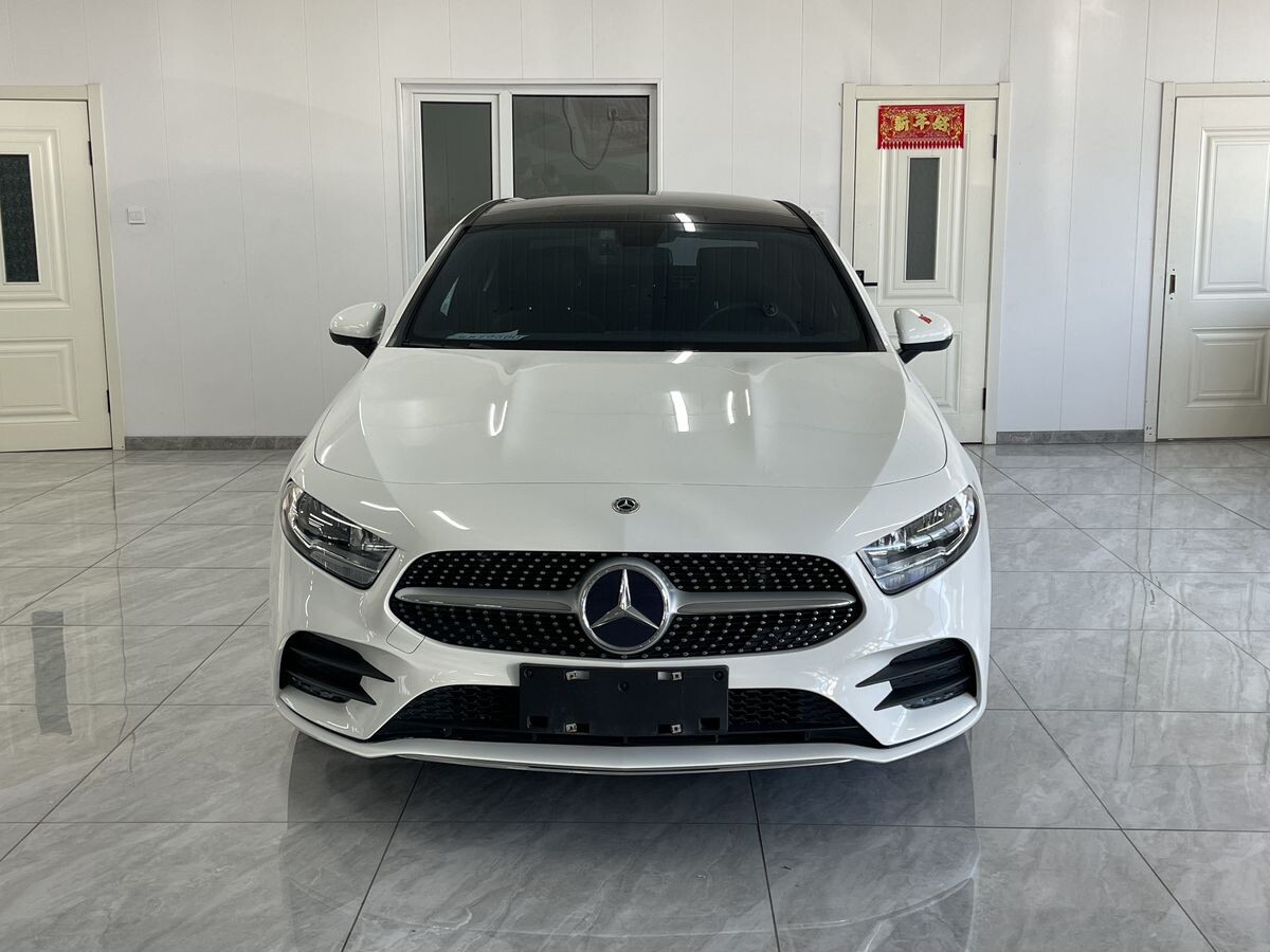 Mercedes-Benz A-Класс 2022 - фото автомобиля