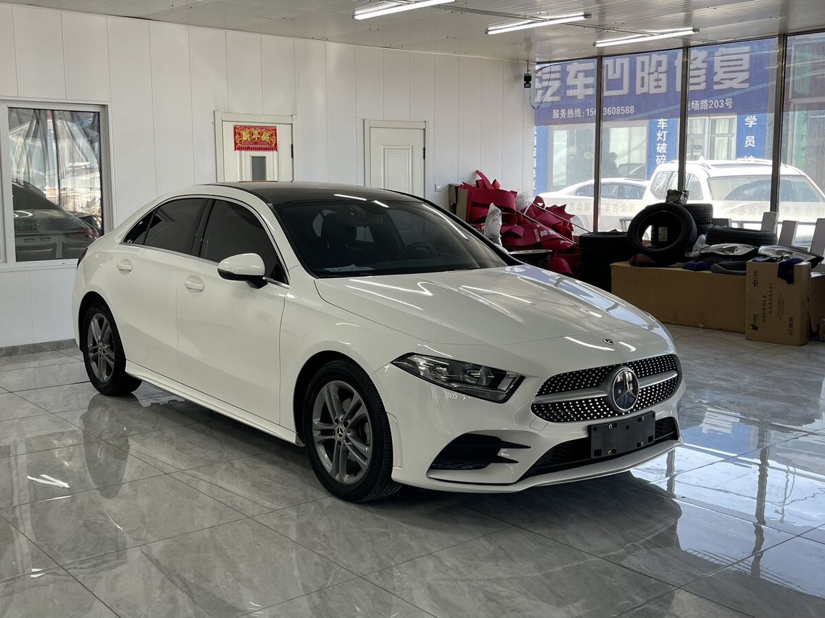 Mercedes-Benz A-Класс 2022 - фото автомобиля