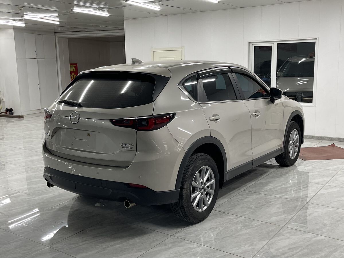 Mazda CX-5 2022 - фото автомобиля