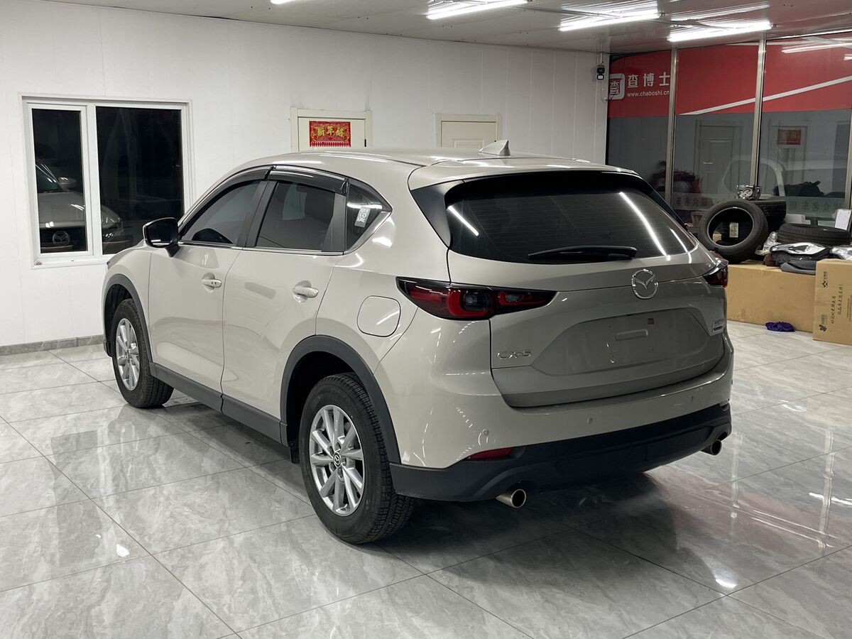 Mazda CX-5 2022 - фото автомобиля