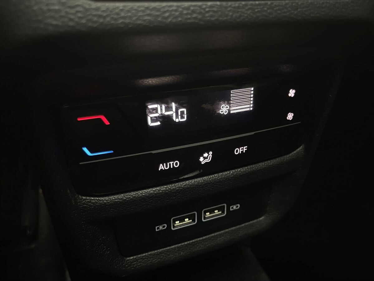 Volkswagen Tayron 2023 - фото автомобиля