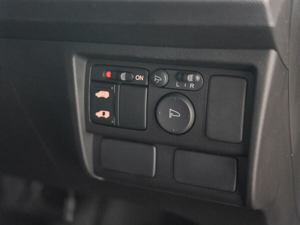 Honda Freed 2009 - фото автомобиля