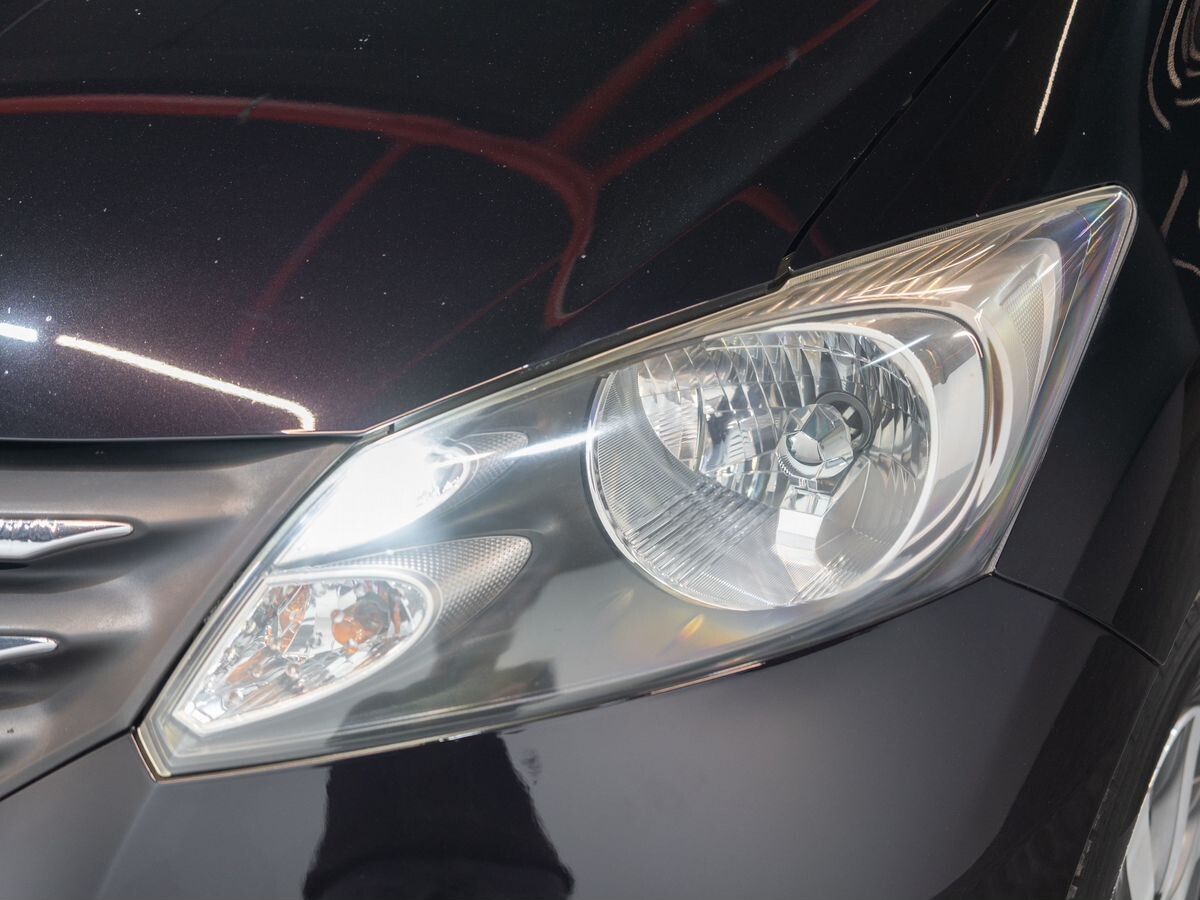 Honda Freed 2009 - фото автомобиля