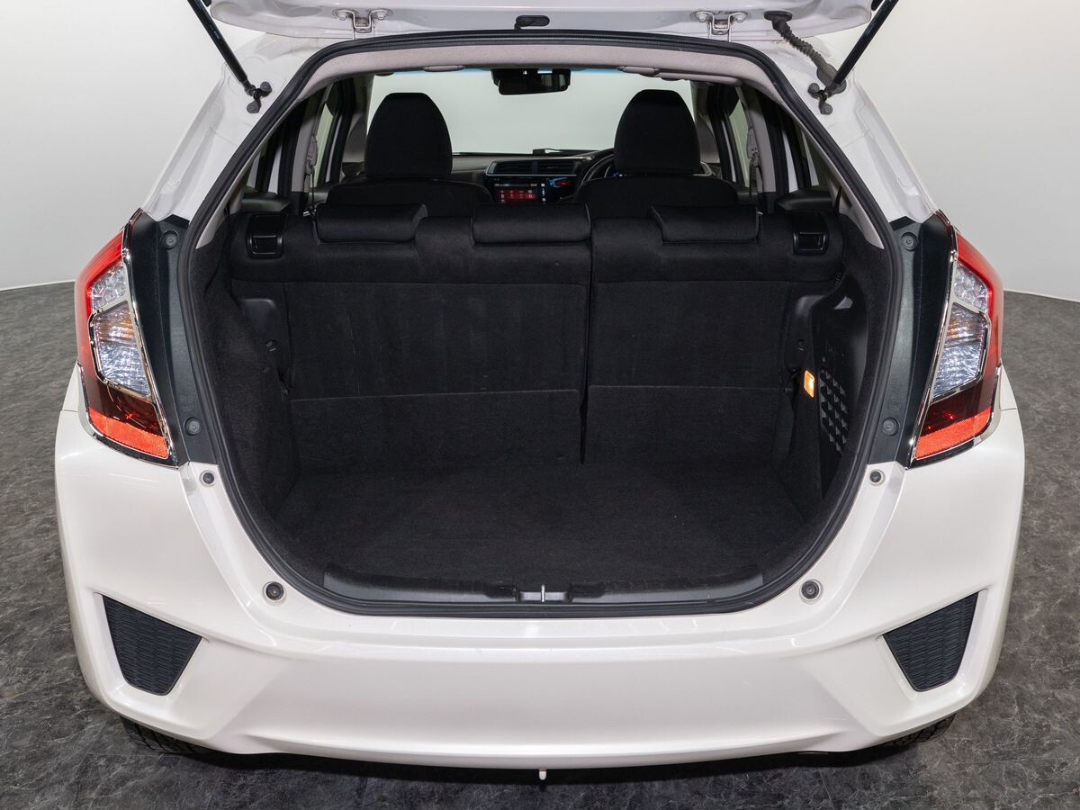 Honda Fit 2016 - фото автомобиля