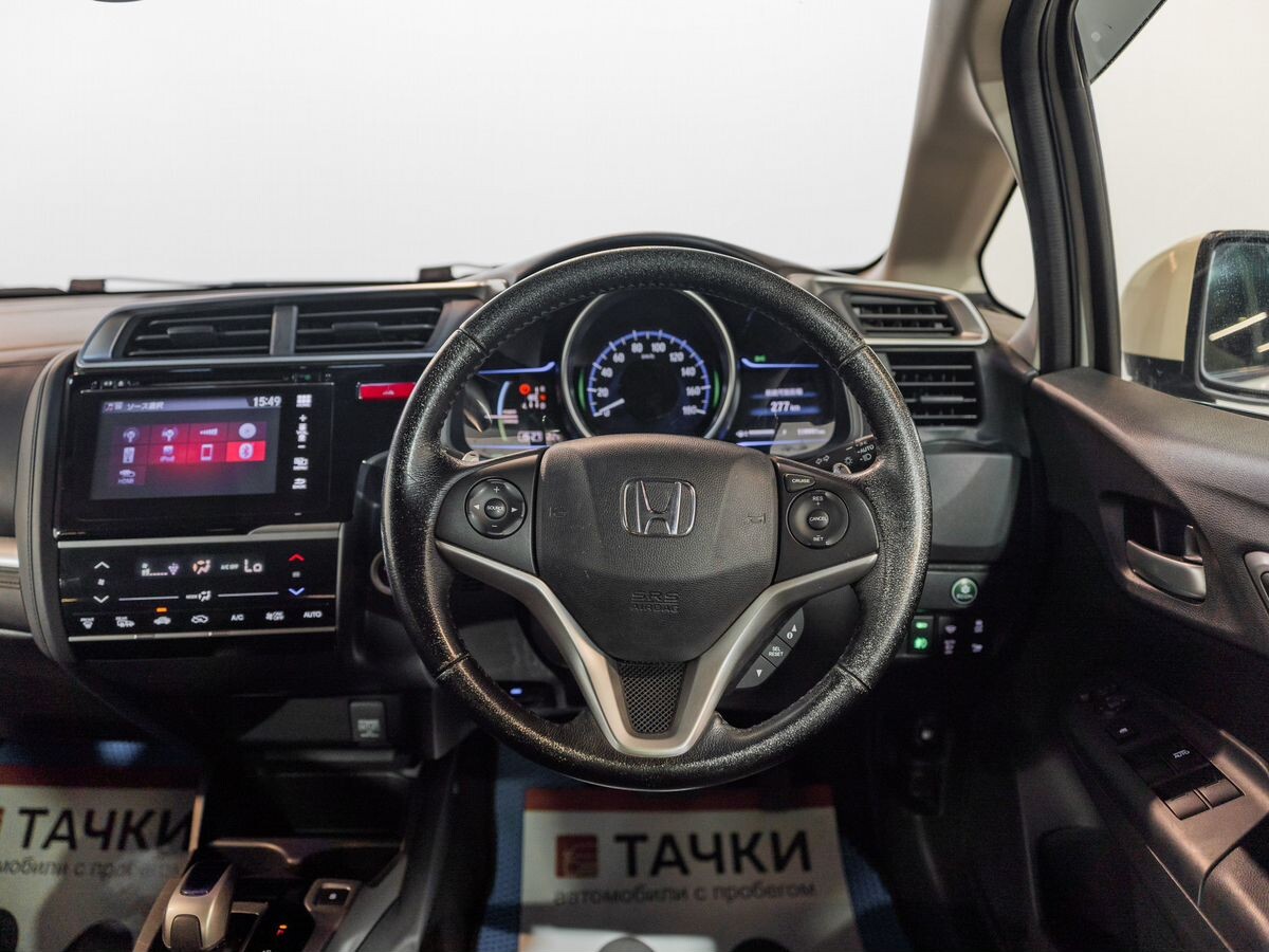 Honda Fit 2016 - фото автомобиля