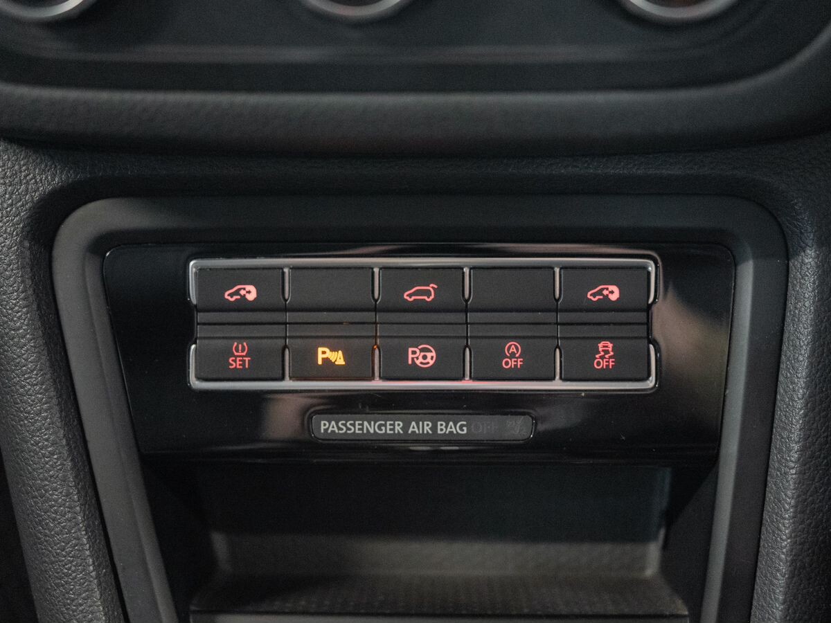 Volkswagen Sharan 2012 - фото автомобиля