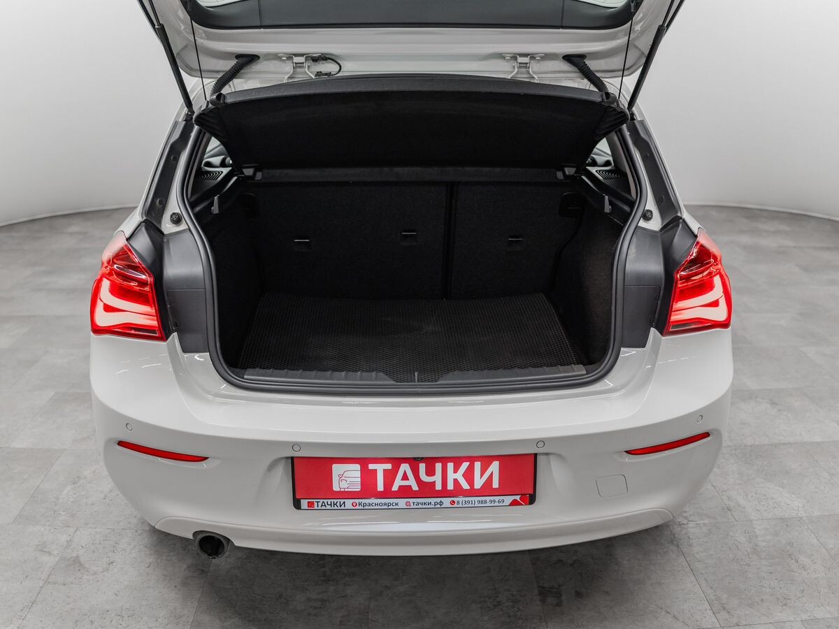 BMW 1 серии 2015 - фото автомобиля