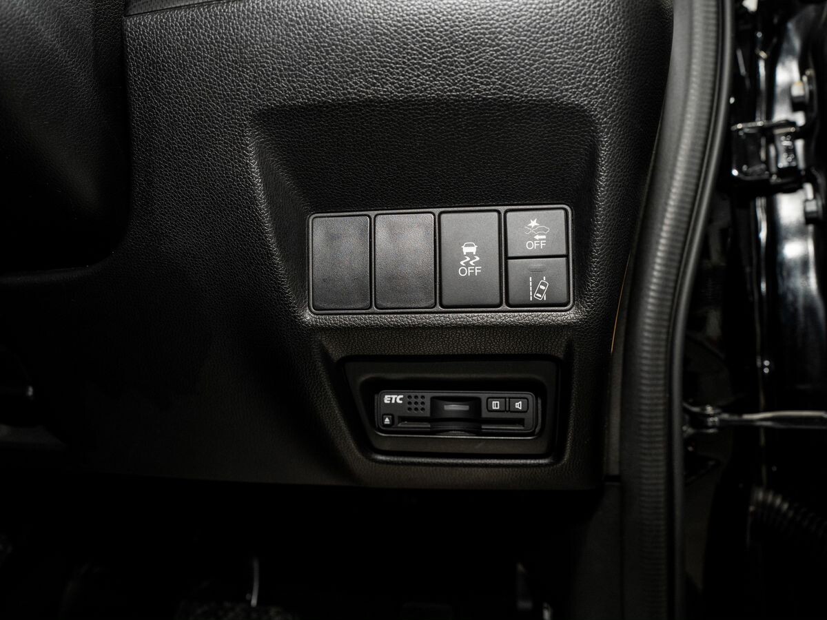 Honda Stepwgn 2016 - фото автомобиля