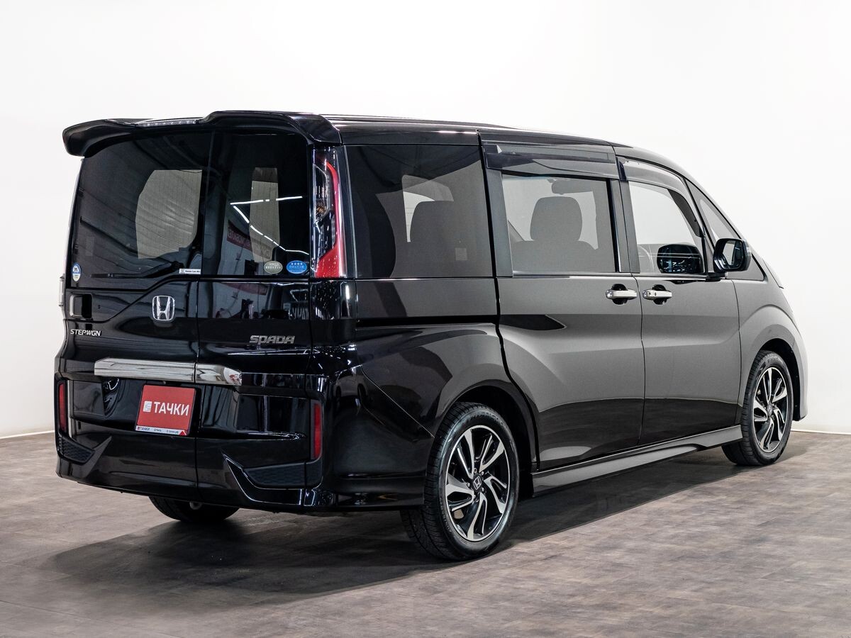 Honda Stepwgn 2016 - фото автомобиля