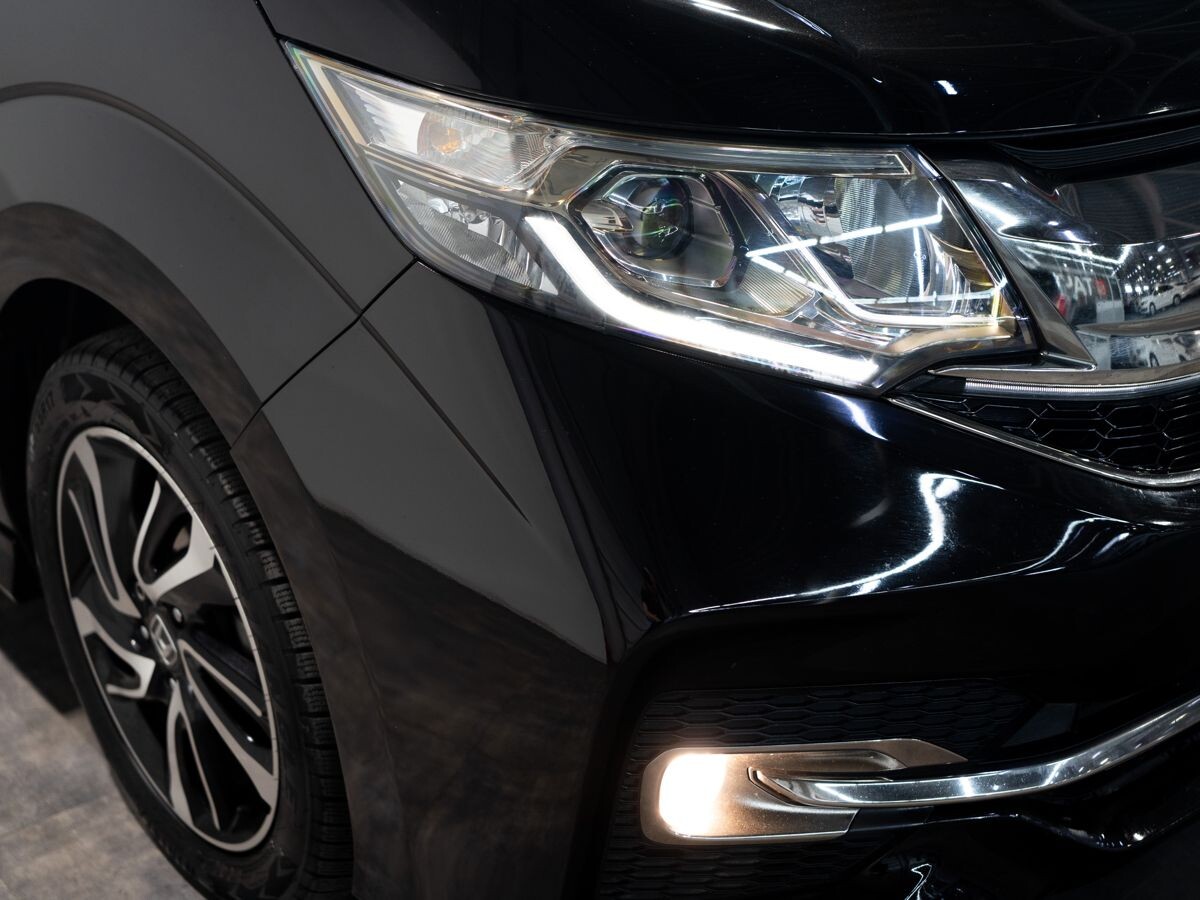 Honda Stepwgn 2016 - фото автомобиля