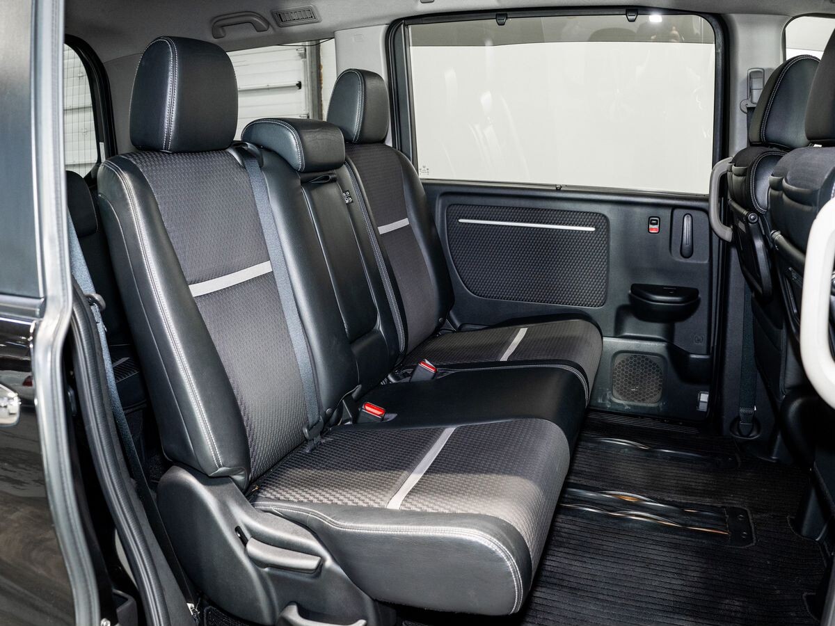 Honda Stepwgn 2016 - фото автомобиля