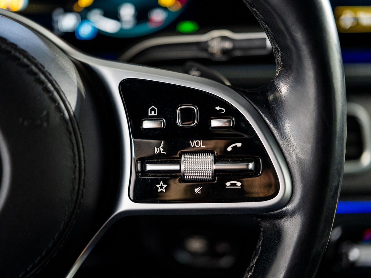 Mercedes-Benz GLS 2019 - фото автомобиля