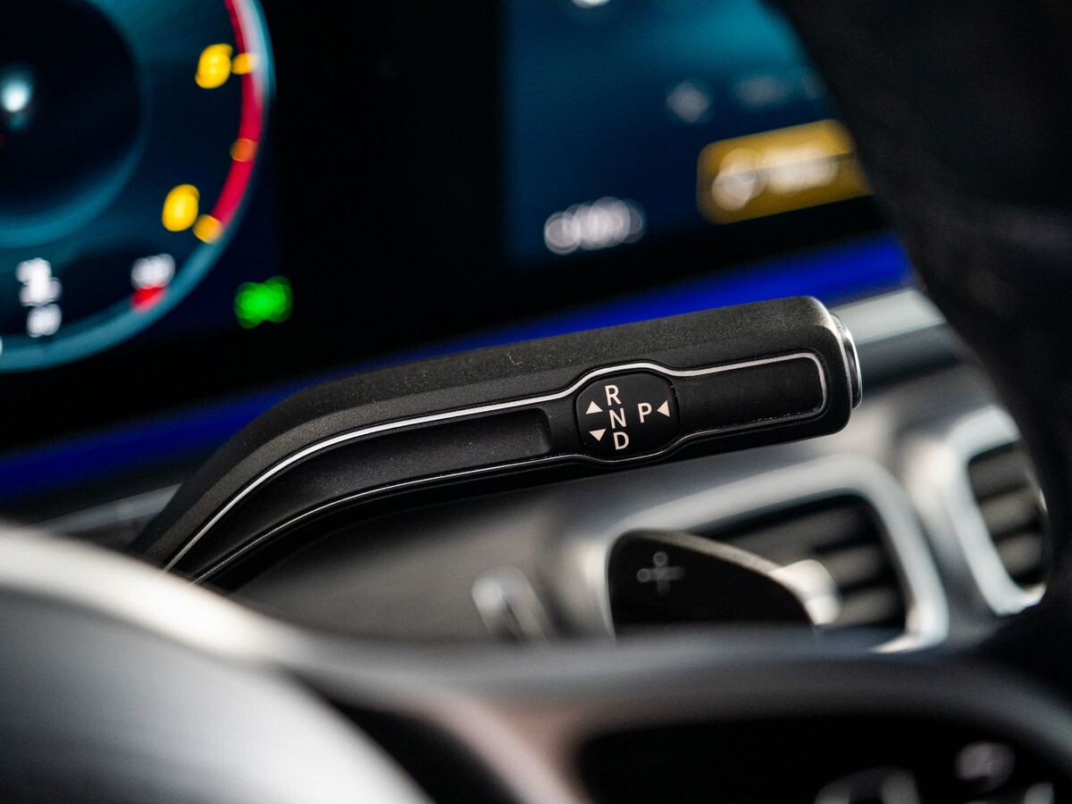 Mercedes-Benz GLS 2019 - фото автомобиля