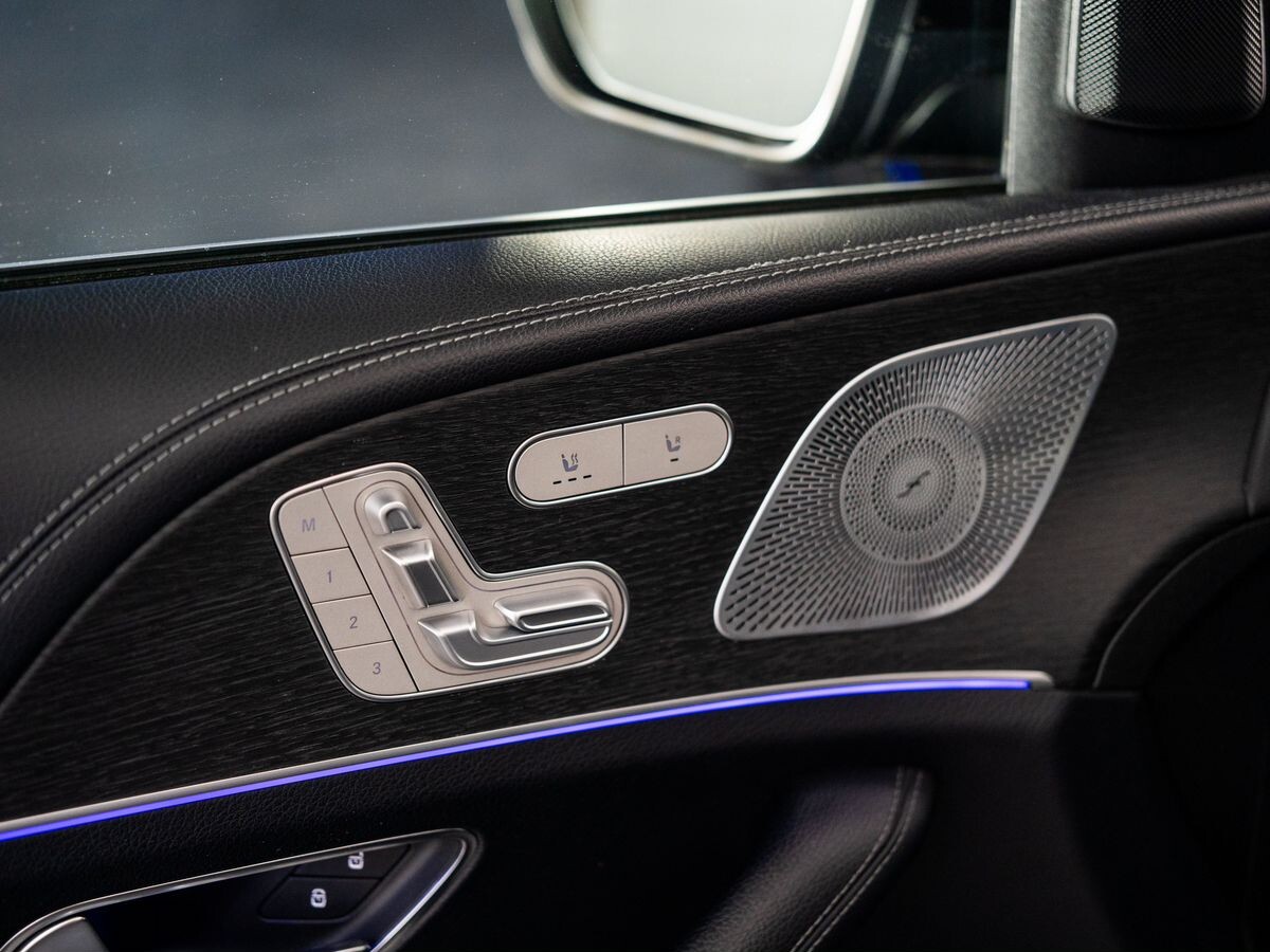 Mercedes-Benz GLS 2019 - фото автомобиля