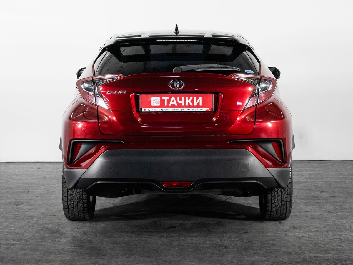 Toyota C-HR 2019 - фото автомобиля