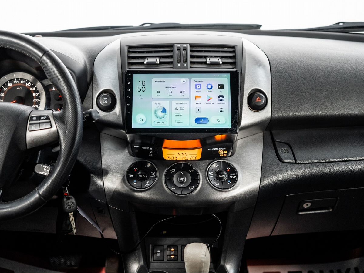 Toyota RAV4 2010 - фото автомобиля