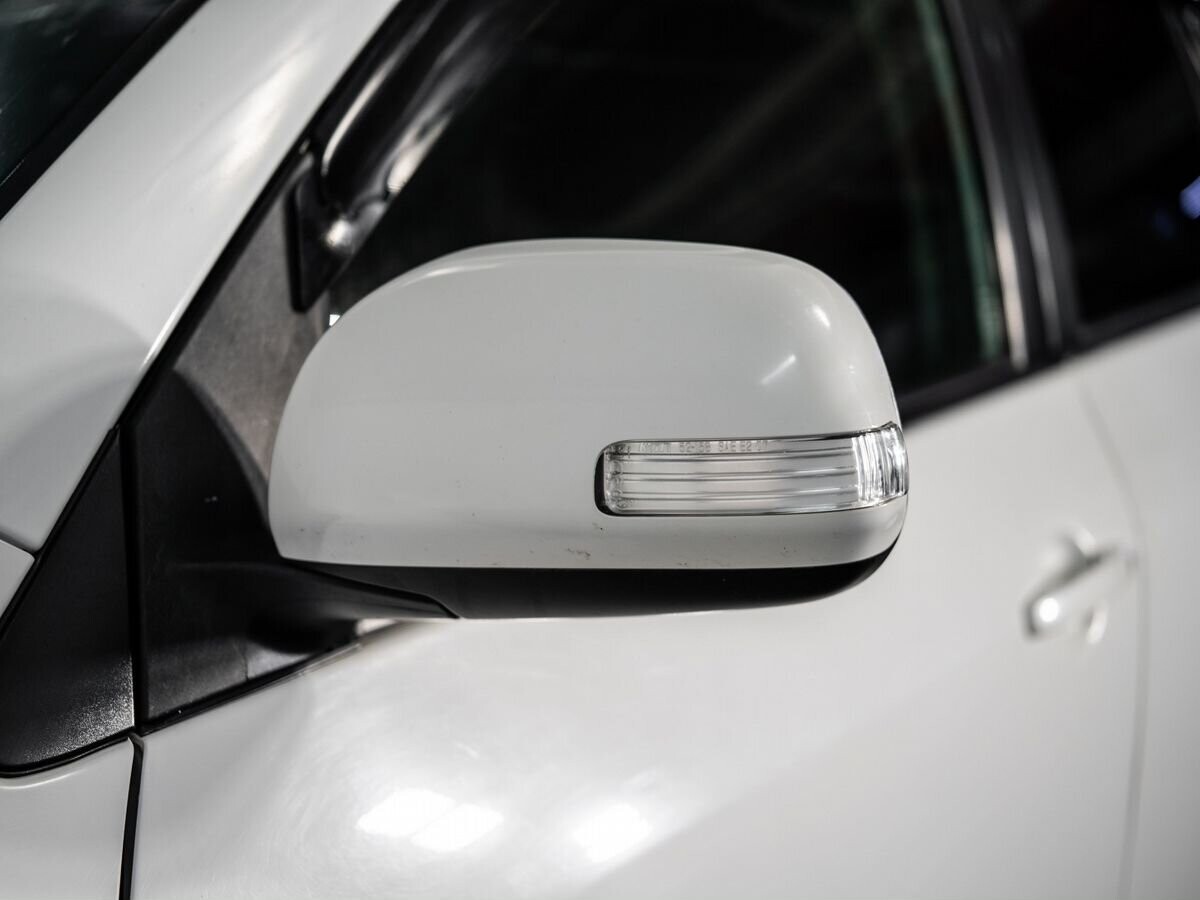 Toyota RAV4 2010 - фото автомобиля