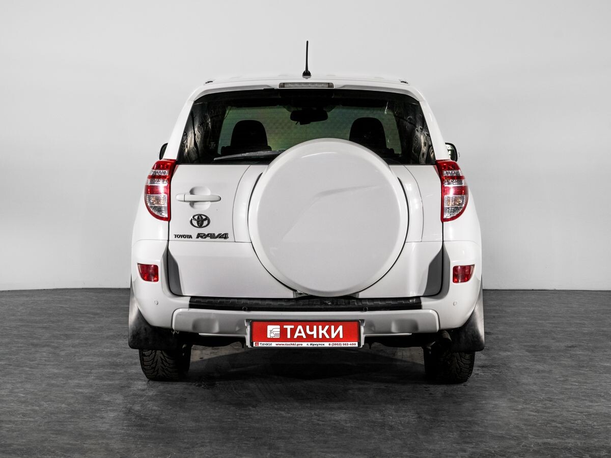 Toyota RAV4 2010 - фото автомобиля
