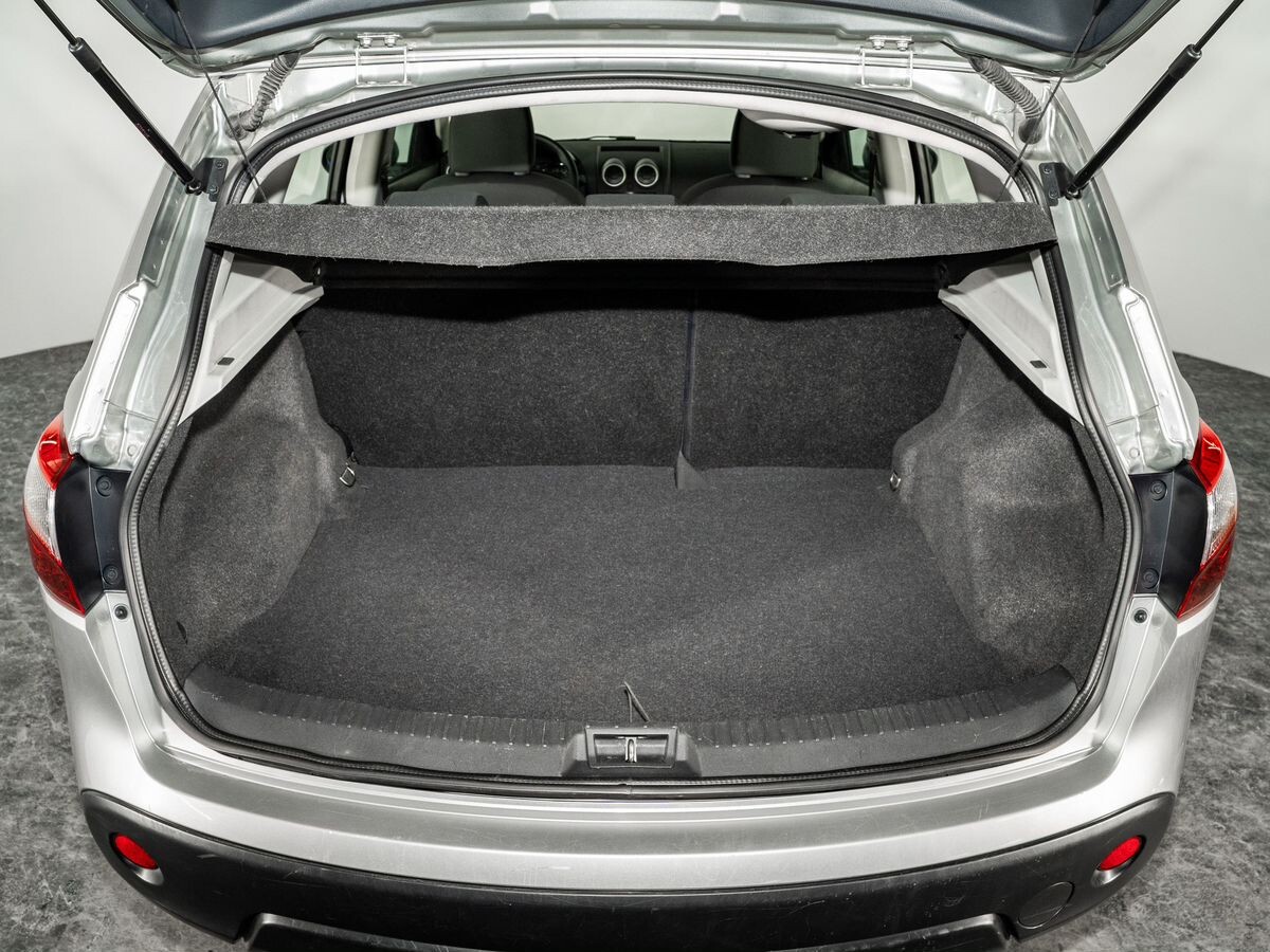 Nissan Qashqai 2012 - фото автомобиля