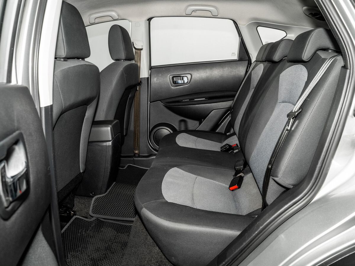 Nissan Qashqai 2012 - фото автомобиля