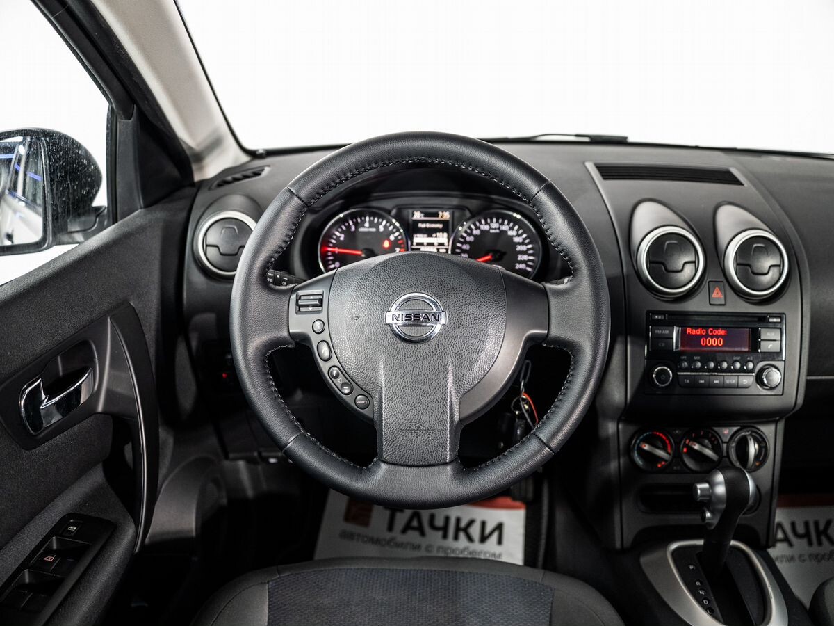 Nissan Qashqai 2012 - фото автомобиля
