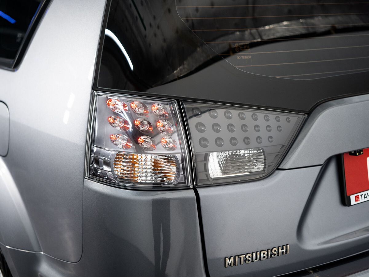 Mitsubishi Outlander 2011 - фото автомобиля