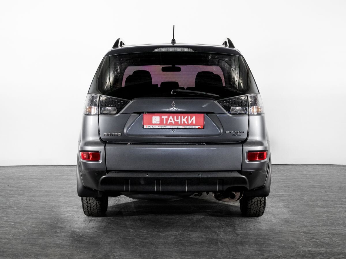 Mitsubishi Outlander 2011 - фото автомобиля