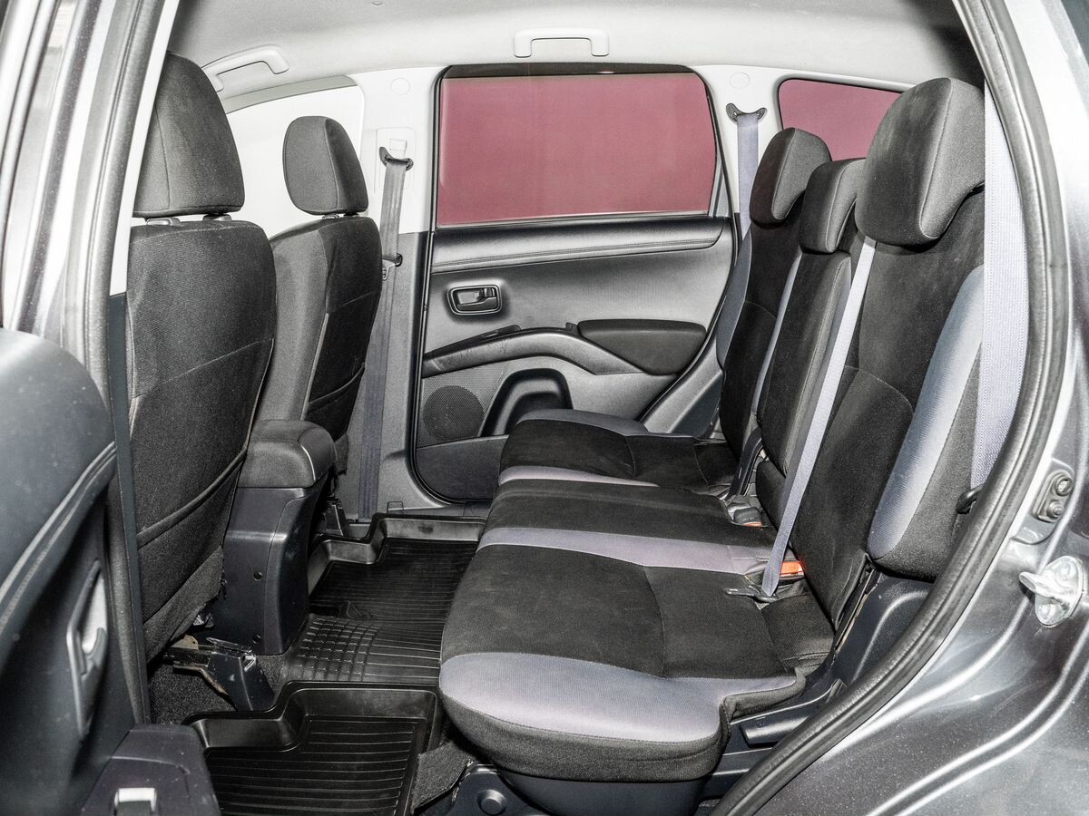 Mitsubishi Outlander 2011 - фото автомобиля