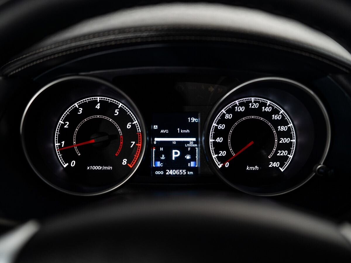 Mitsubishi Outlander 2011 - фото автомобиля