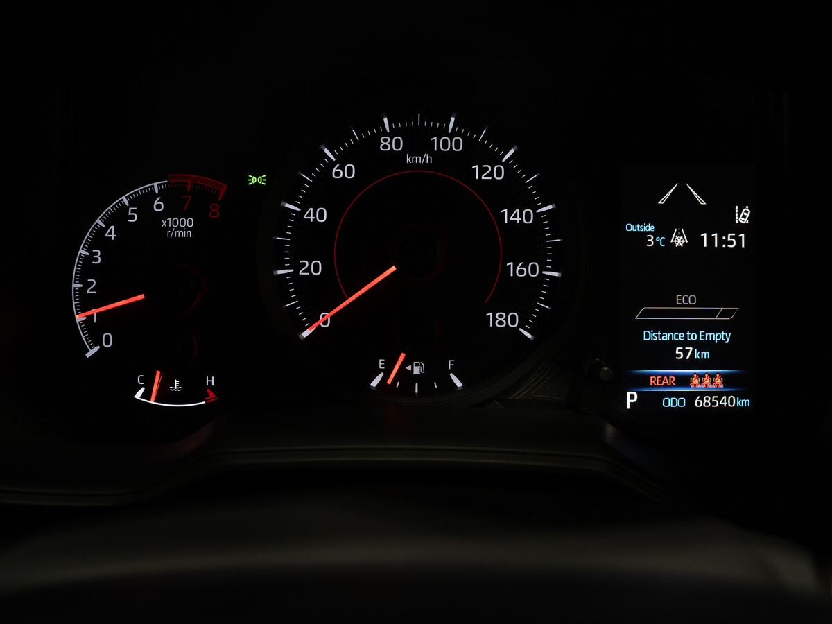 Toyota Corolla 2019 - фото автомобиля