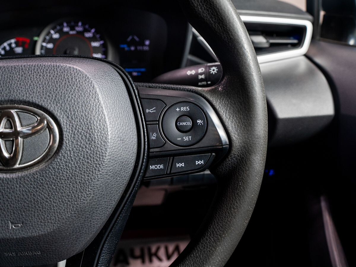 Toyota Corolla 2019 - фото автомобиля