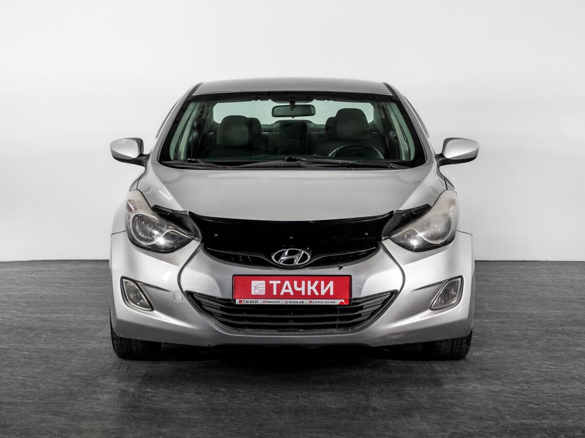 Hyundai Elantra 2011 - фото автомобиля