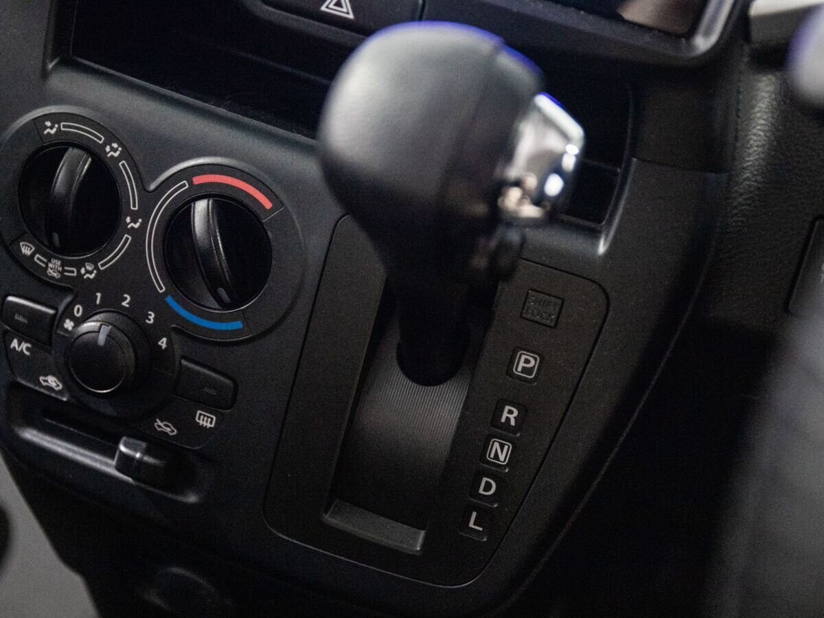 Suzuki Solio 2020 - фото автомобиля