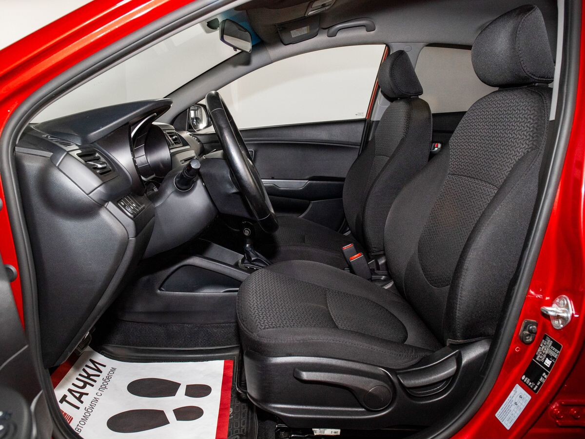 Kia Rio 2015 - фото автомобиля