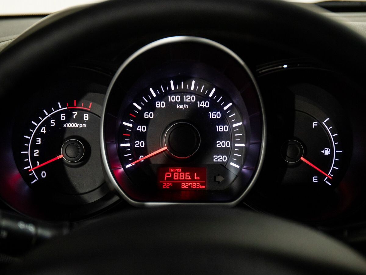 Kia Rio 2015 - фото автомобиля