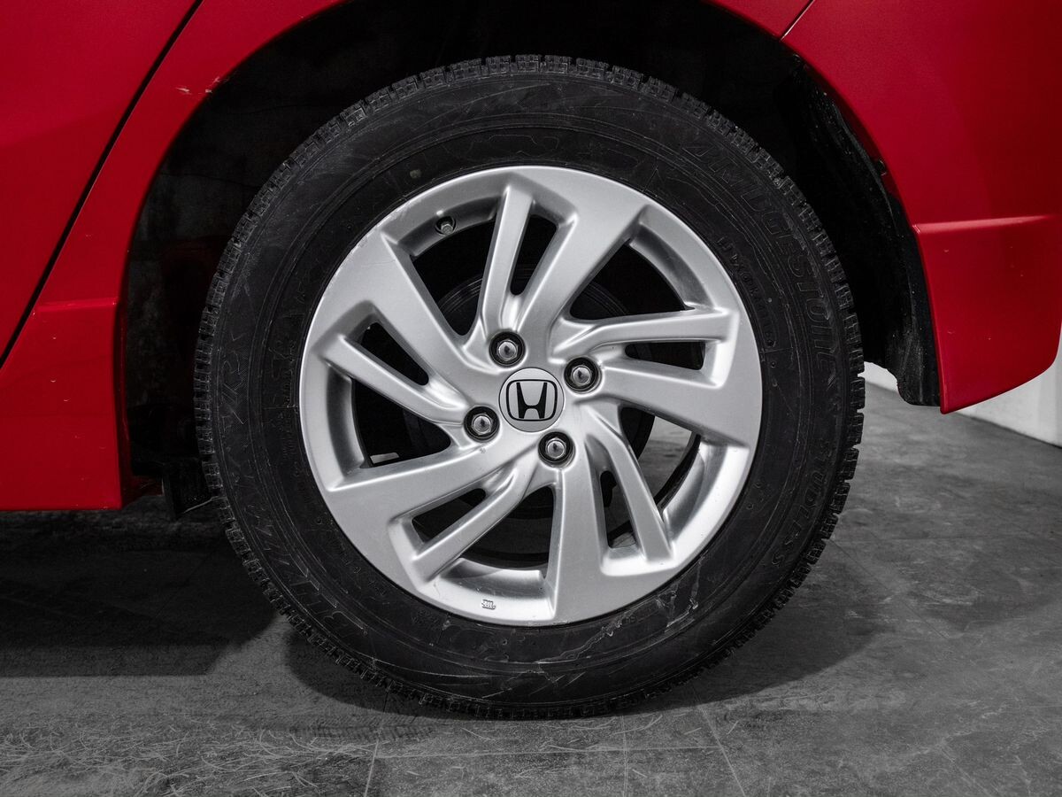 Honda Fit 2013 - фото автомобиля