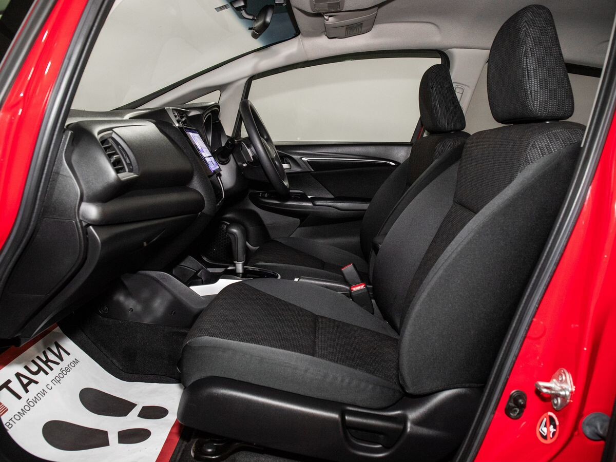 Honda Fit 2013 - фото автомобиля