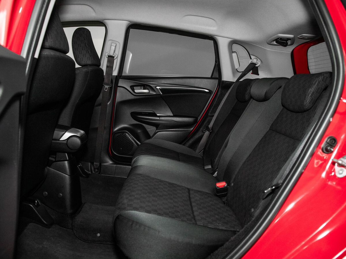 Honda Fit 2013 - фото автомобиля