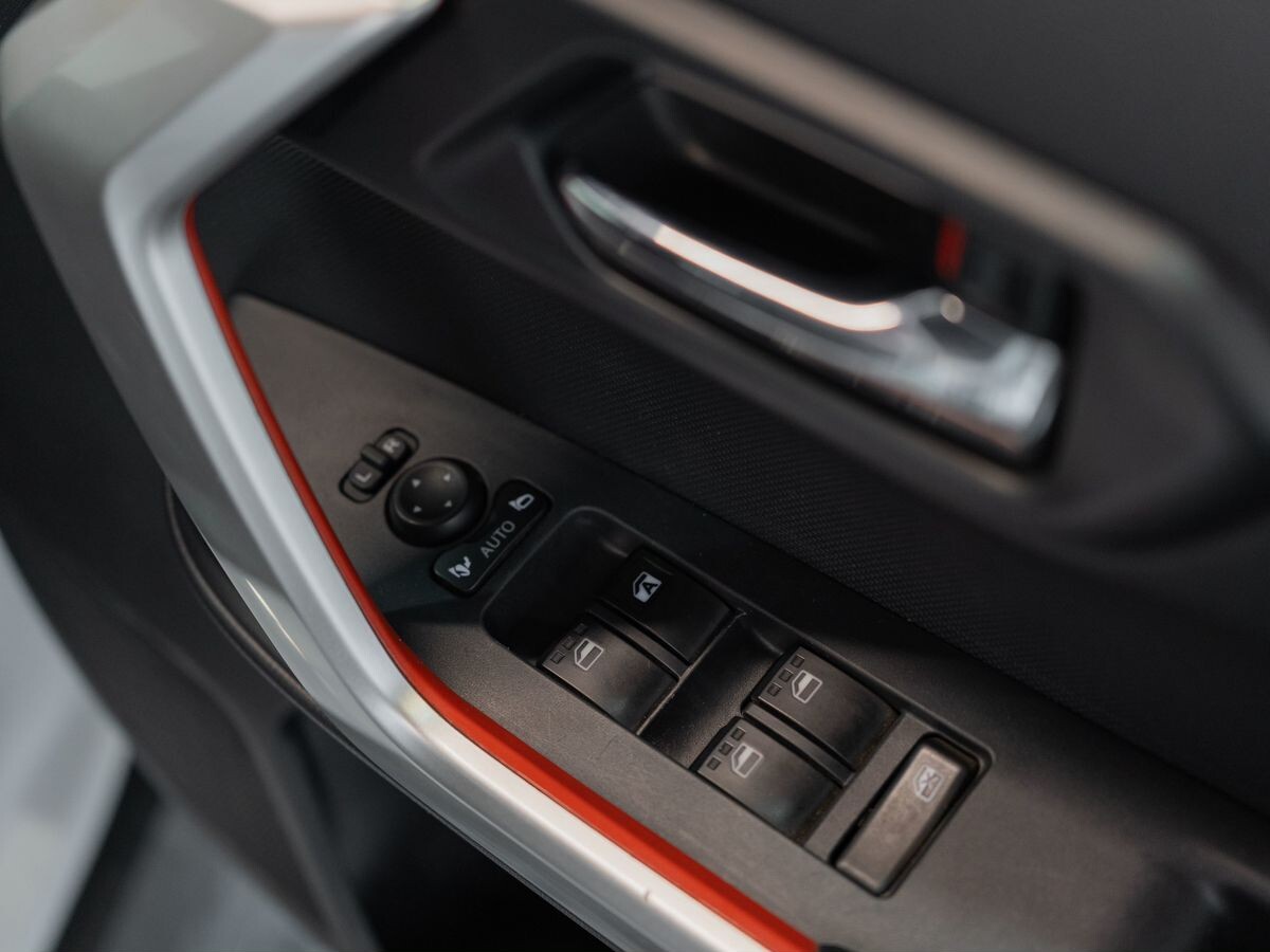 Toyota Raize 2019 - фото автомобиля