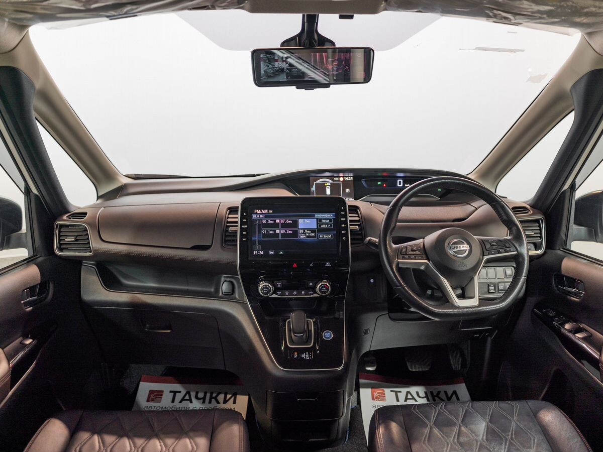 Nissan Serena 2020 - фото автомобиля