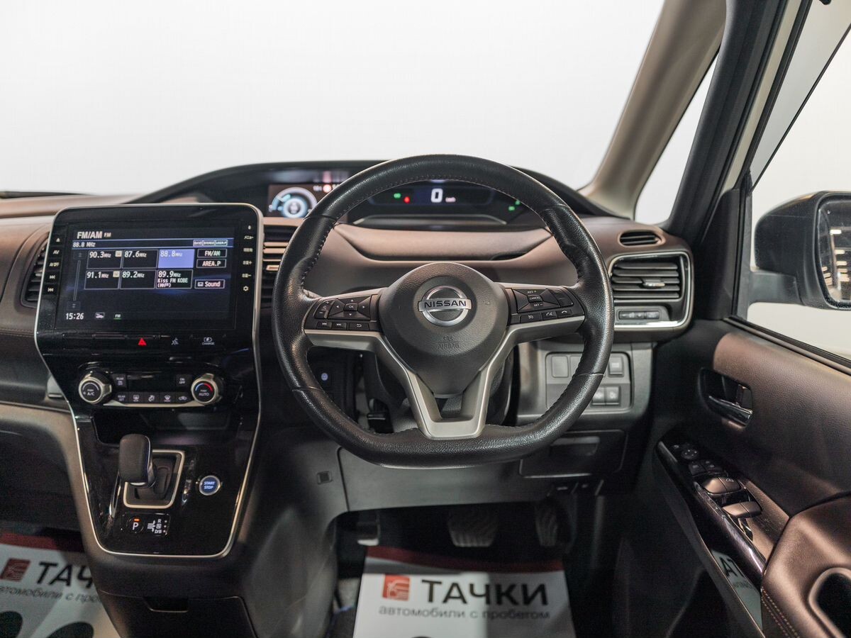 Nissan Serena 2020 - фото автомобиля