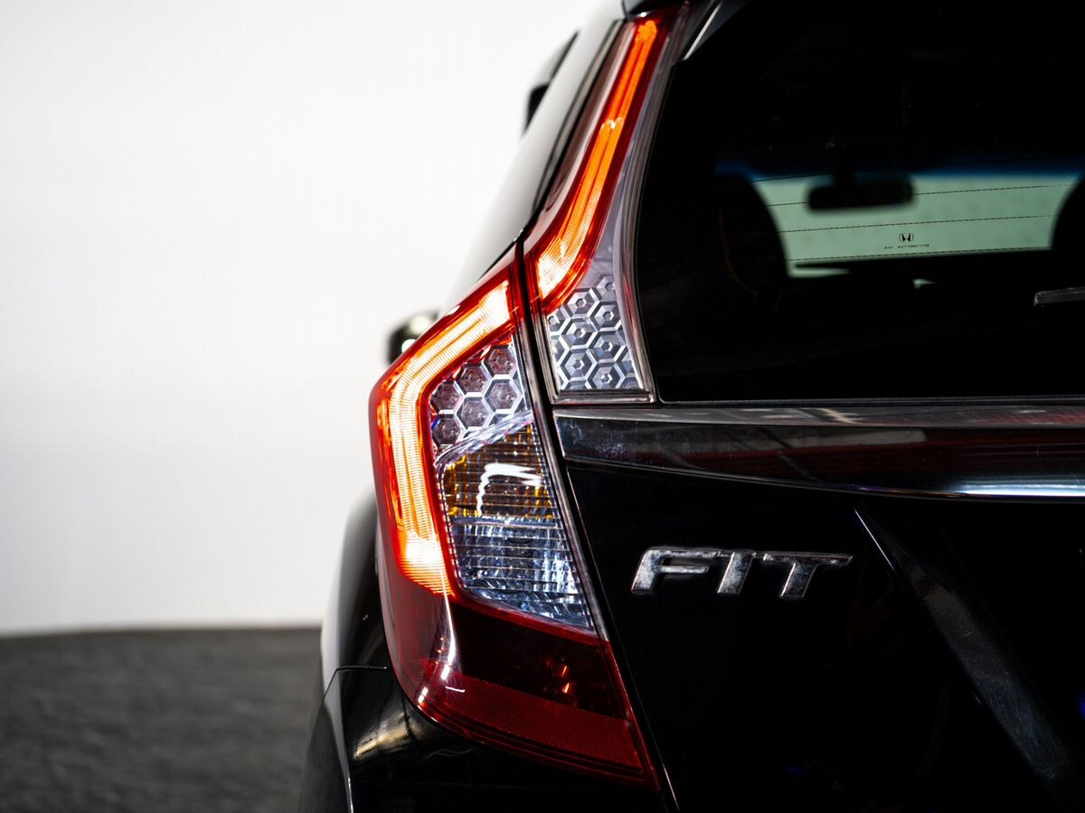 Honda Fit 2015 - фото автомобиля