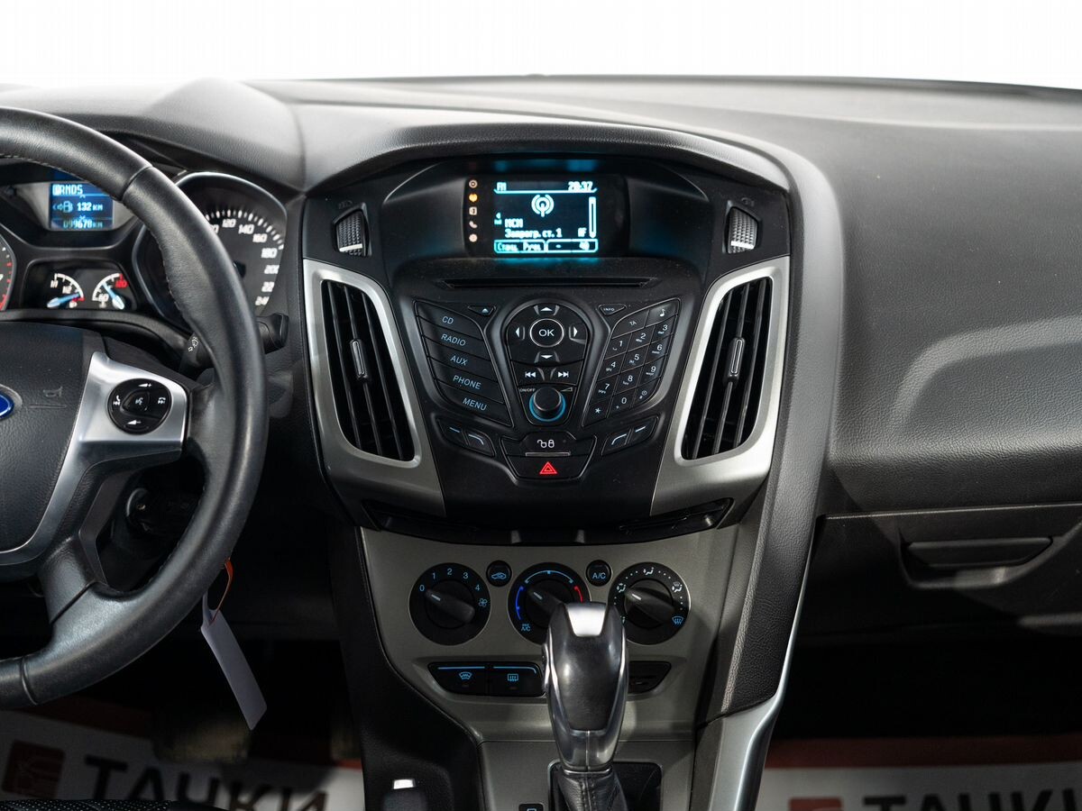 Ford Focus 2014 - фото автомобиля