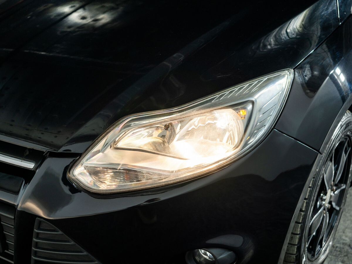 Ford Focus 2014 - фото автомобиля