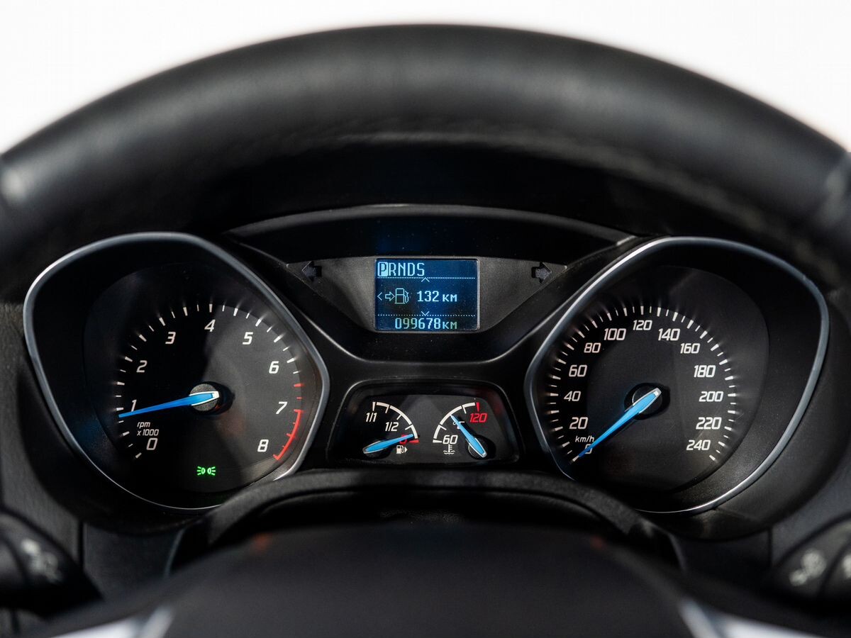 Ford Focus 2014 - фото автомобиля