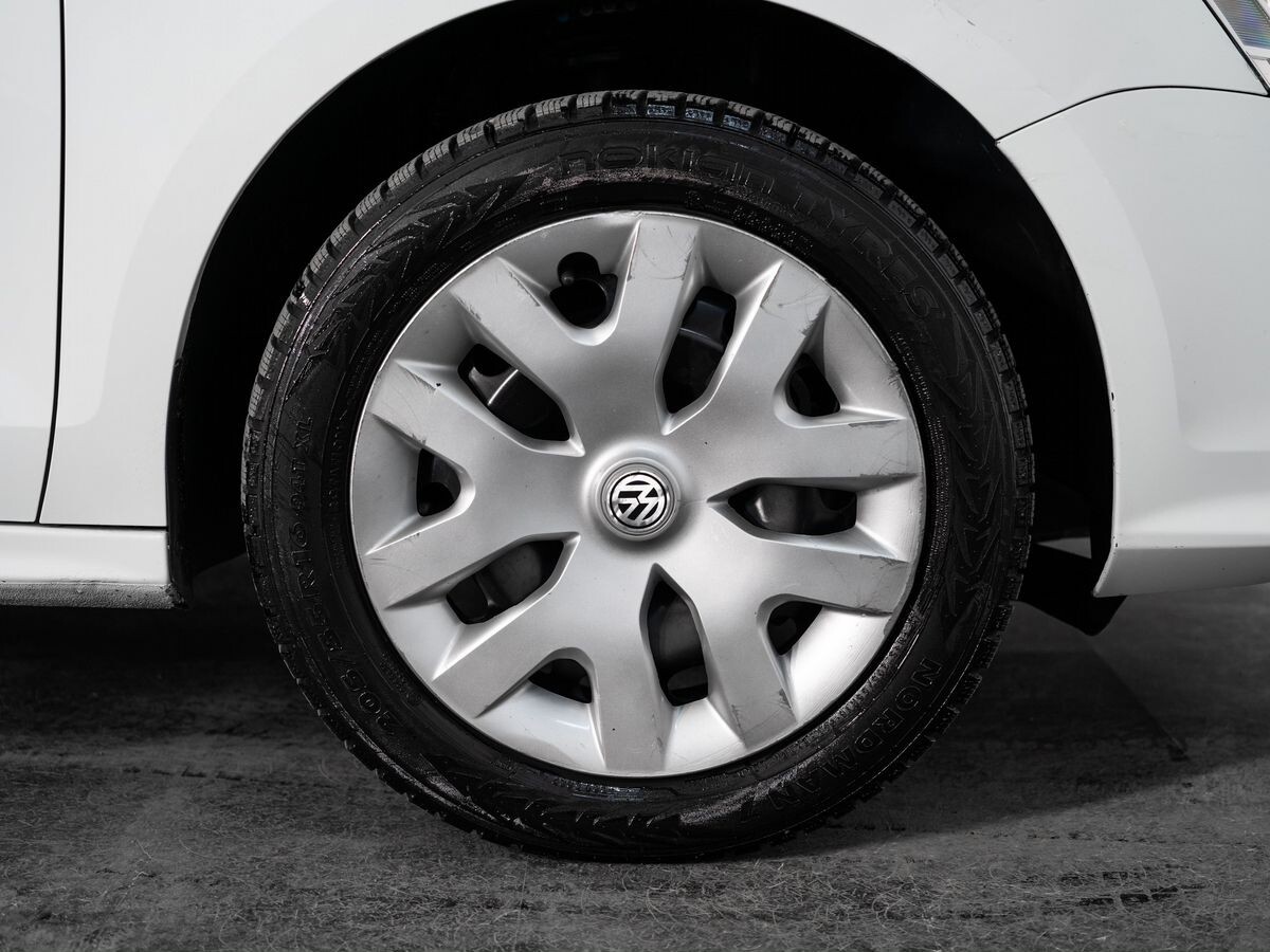 Volkswagen Jetta 2016 - фото автомобиля