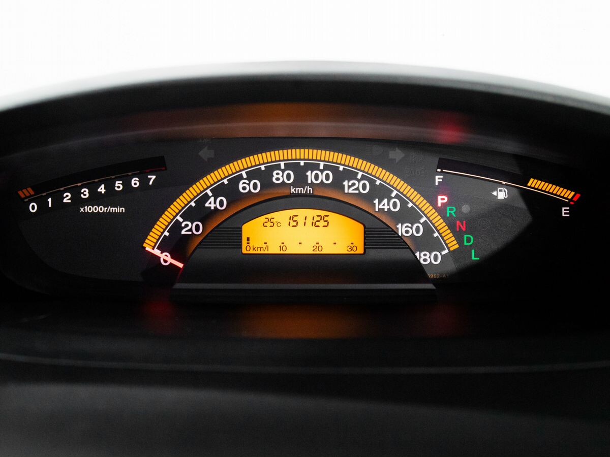 Honda Freed 2010 - фото автомобиля