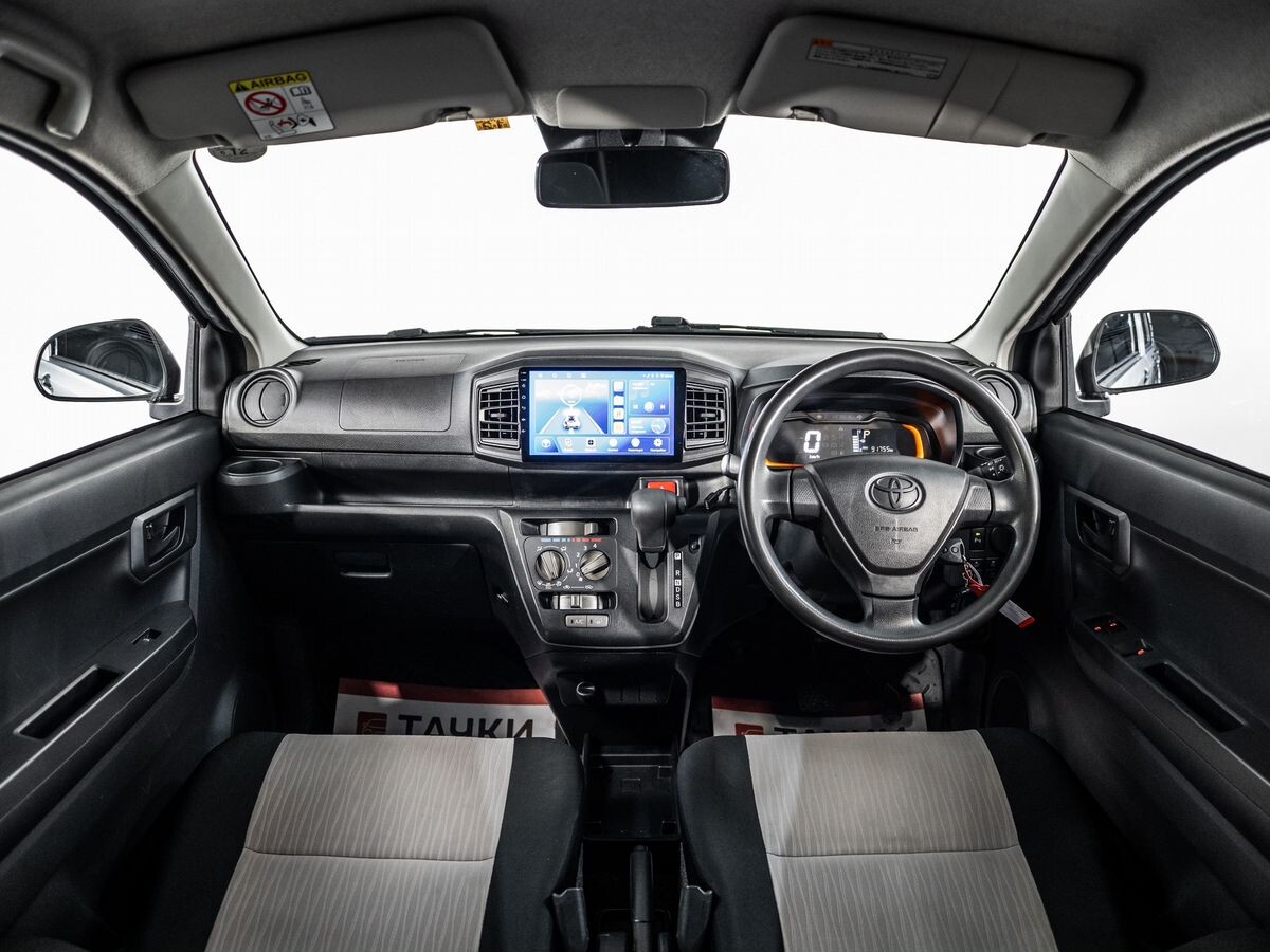Toyota Pixis Epoch 2018 - фото автомобиля