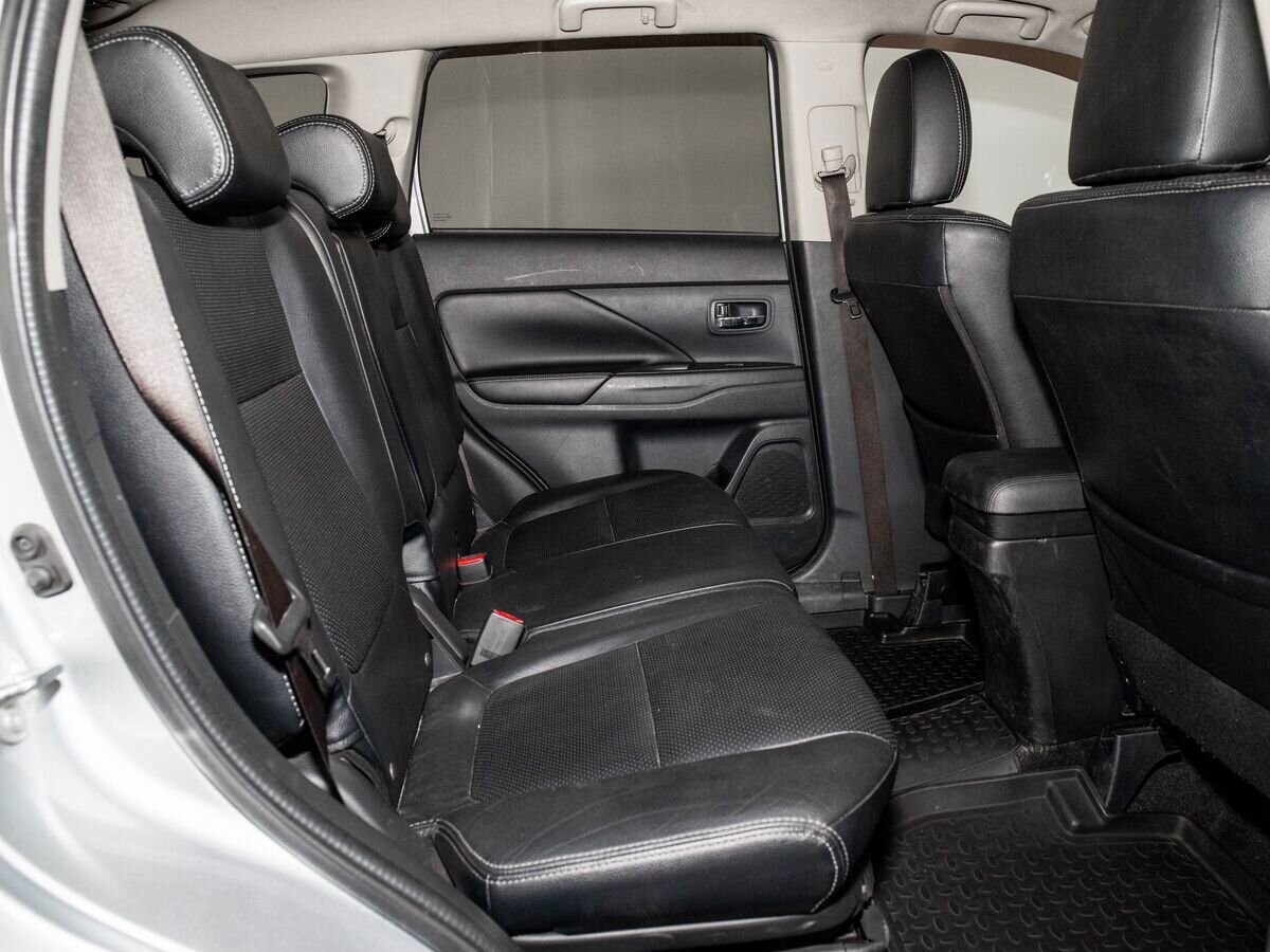 Mitsubishi Outlander 2014 - фото автомобиля